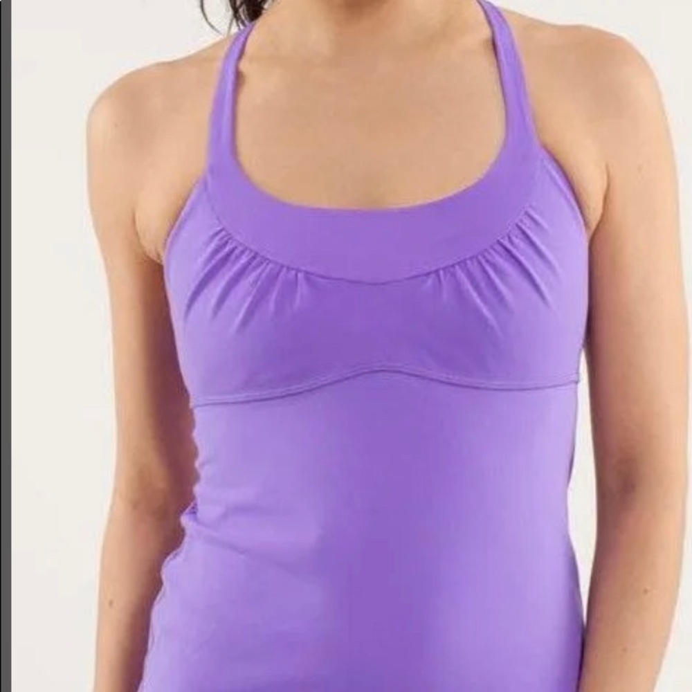 Lululemon Scoop me up shirt